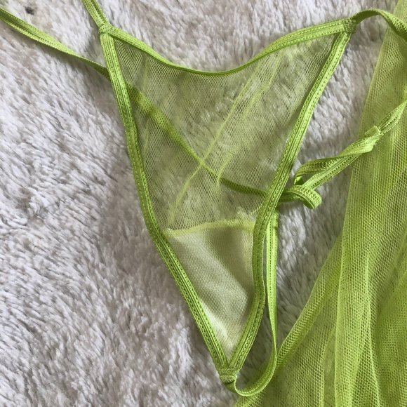 Sexy and Sweet Sheer Lingerie with Thong - Picture 2 of 6